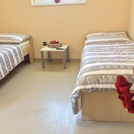 אולומוץ Timeout Minihostel מראה חיצוני תמונה