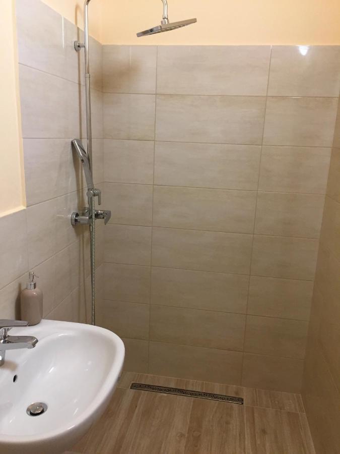 אולומוץ Timeout Minihostel מראה חיצוני תמונה